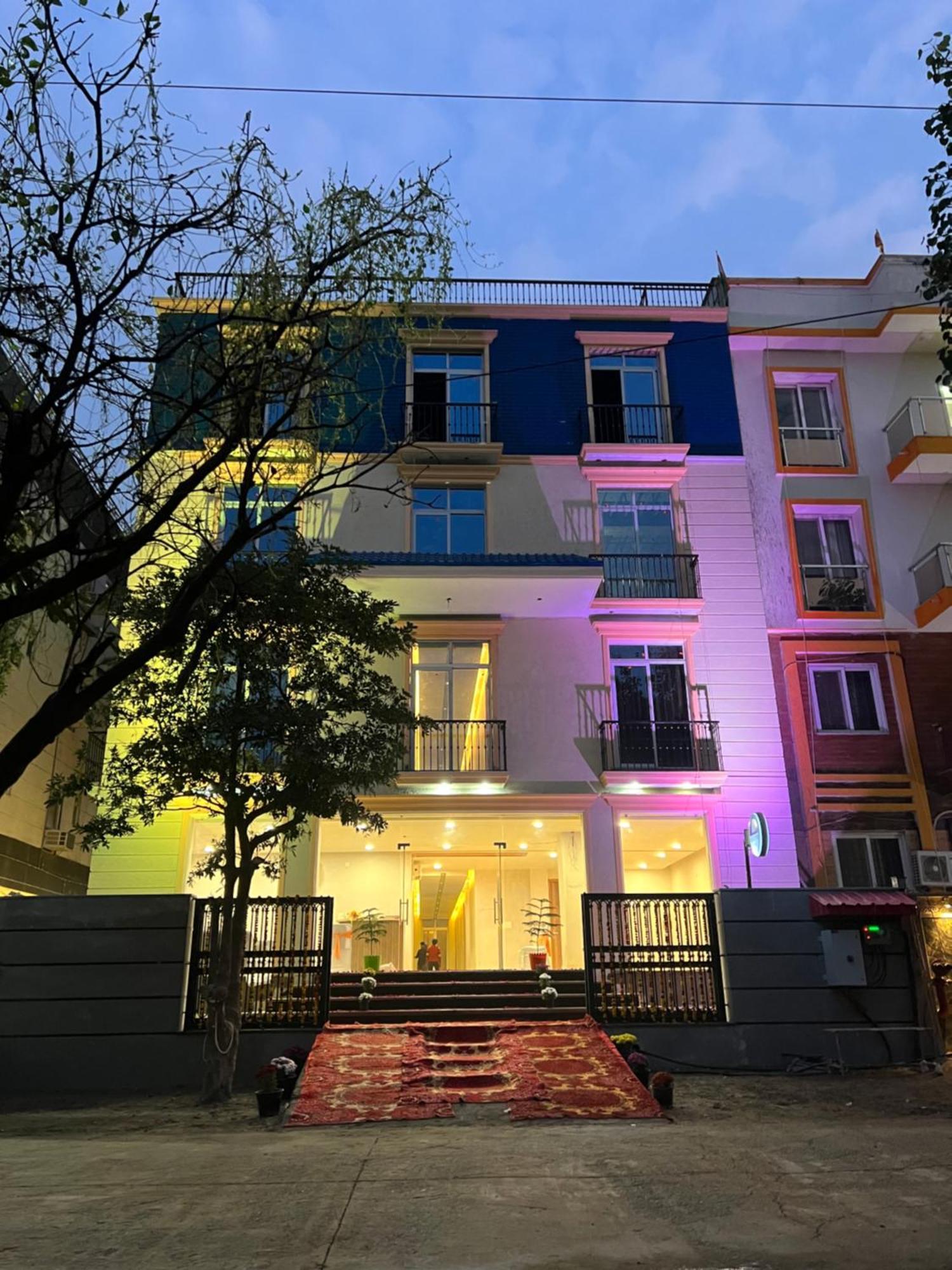 The Blue Vista Hotel Greater Noida Luaran gambar
