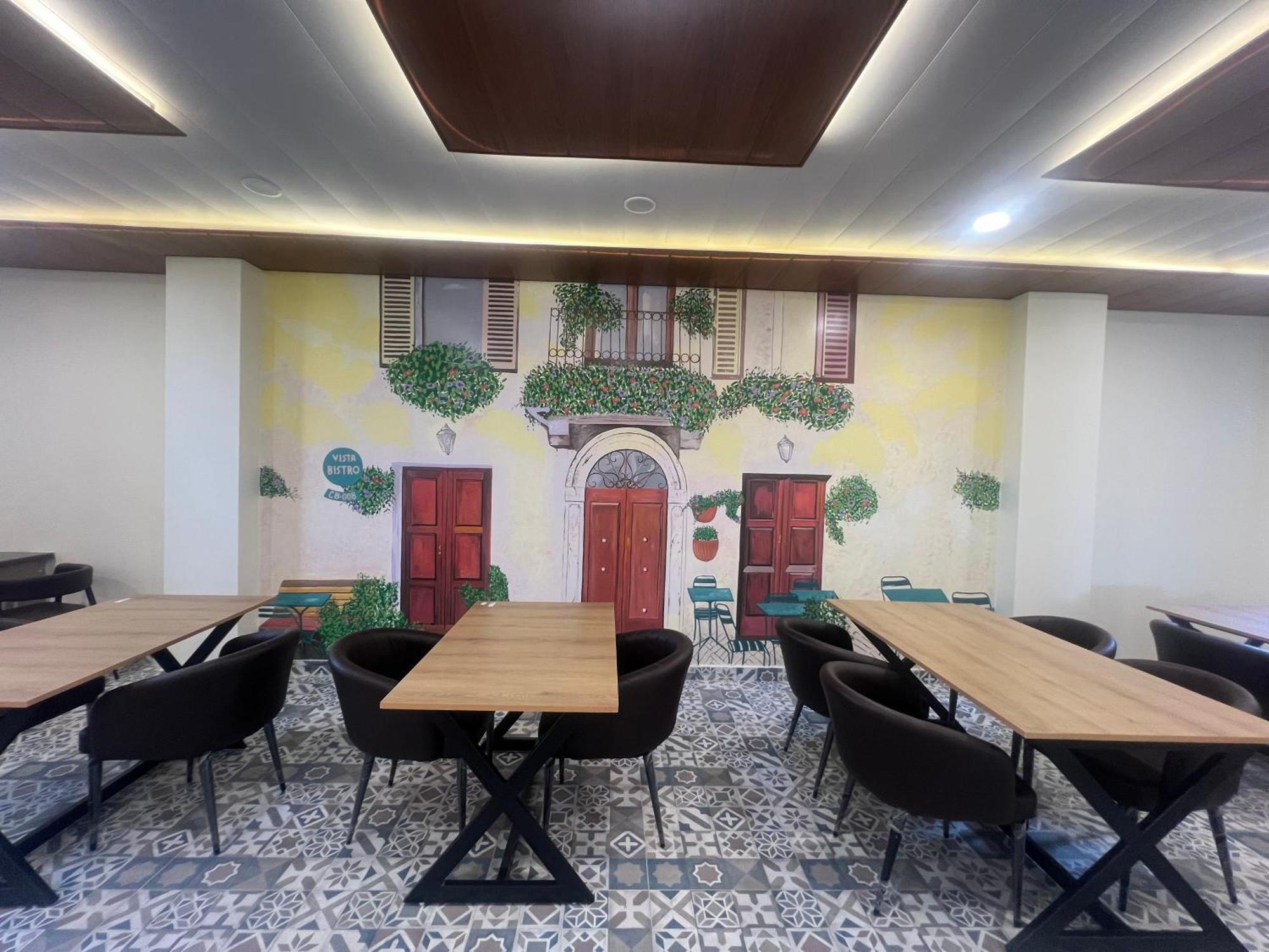 The Blue Vista Hotel Greater Noida Luaran gambar