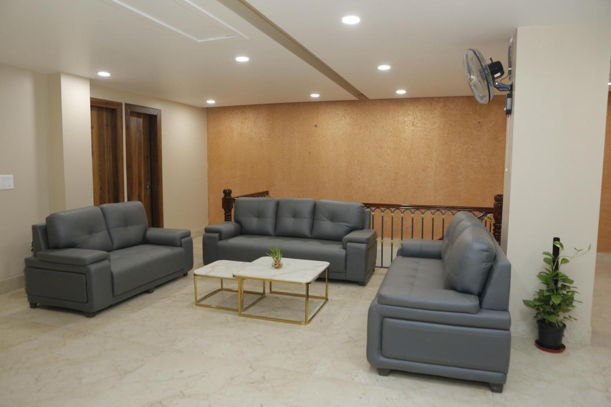 The Blue Vista Hotel Greater Noida Luaran gambar